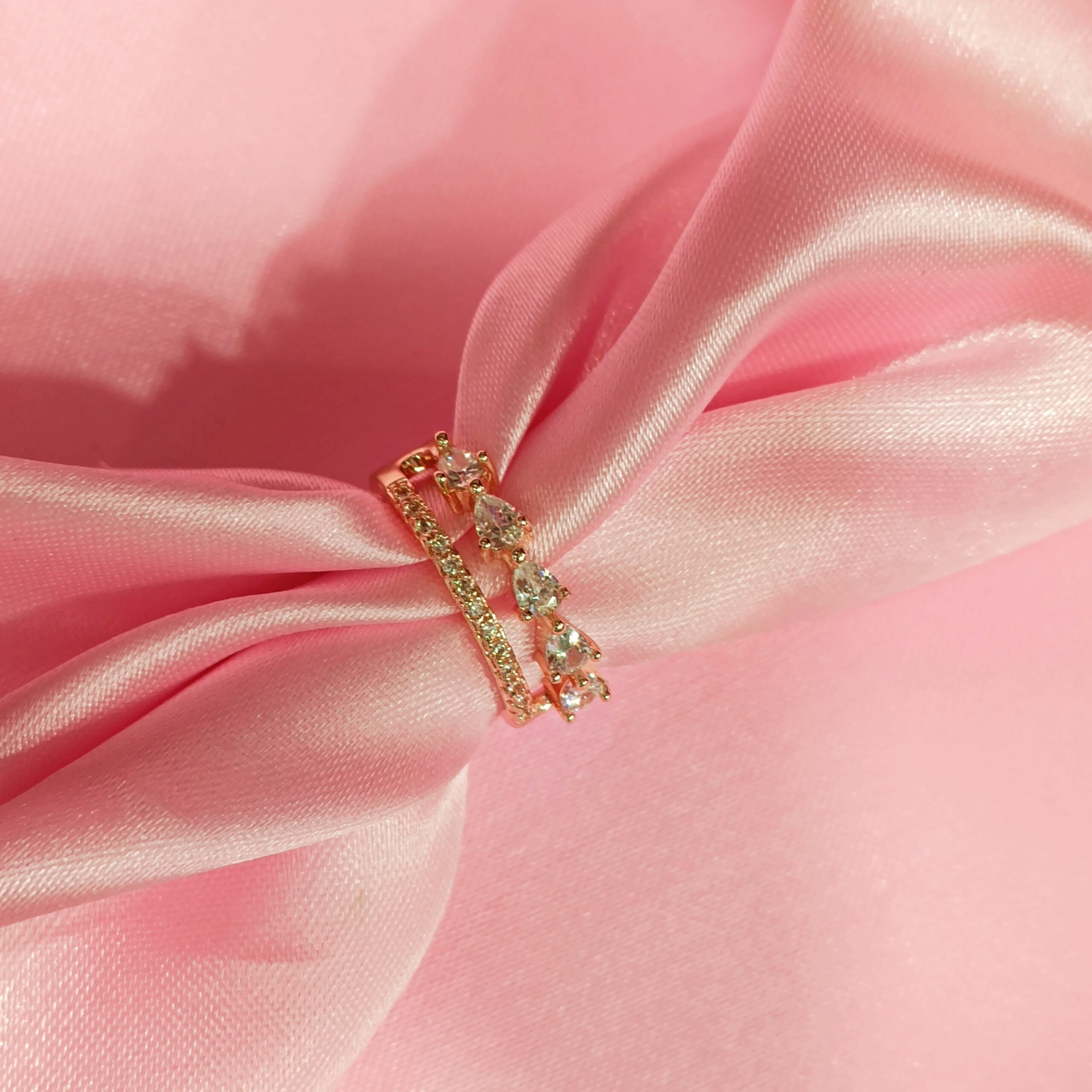 Crowned Elegant Ring Rosegold