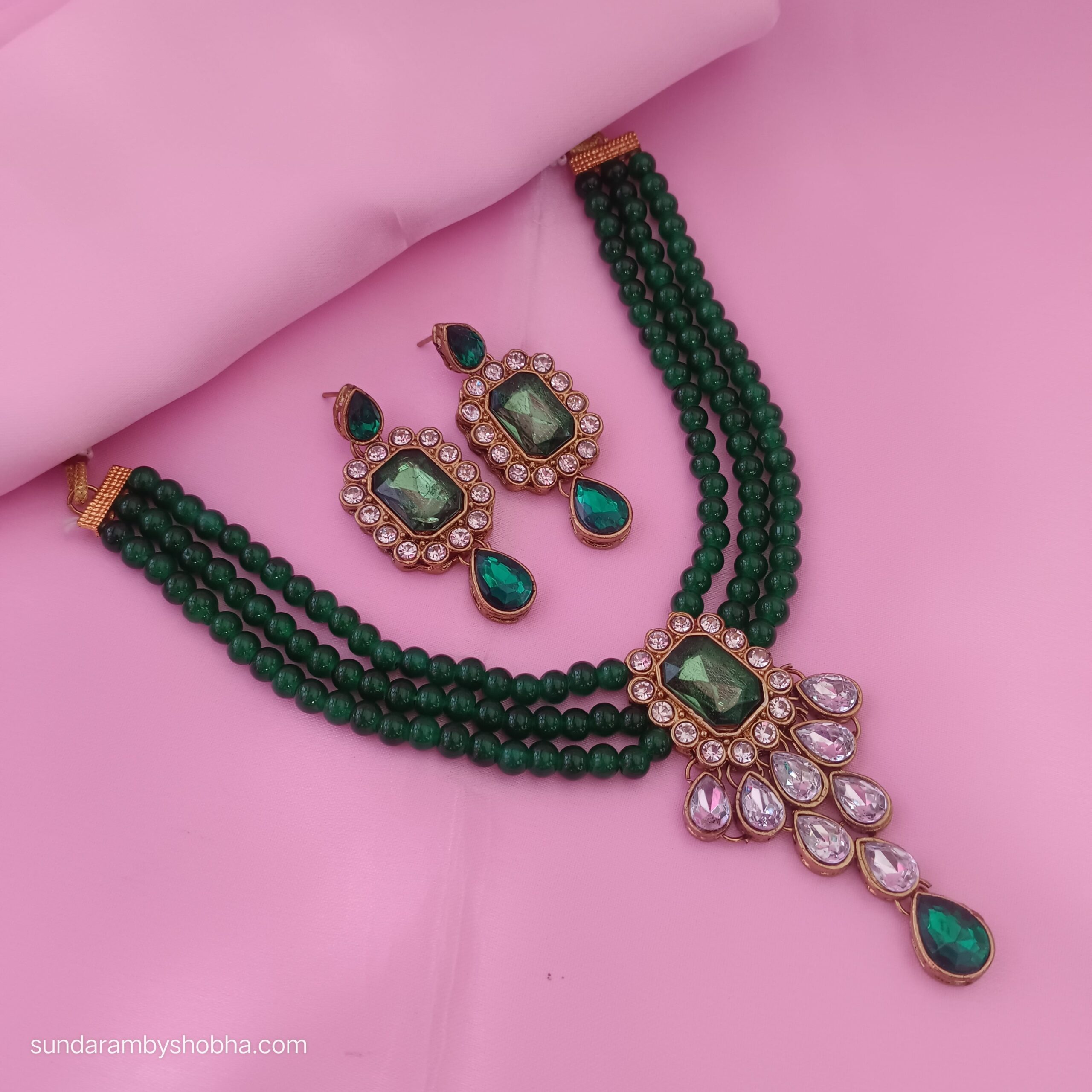 Kundan Beaded Necklace (Green)